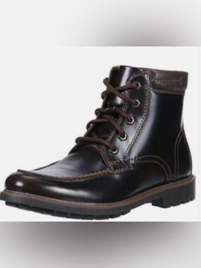 Clarks Men's Curington High Dark
Brown Chukka Boots